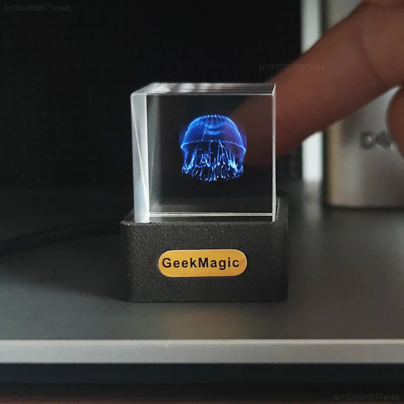 Ccrystal Cube Photo Display Holographic Desktop Smart Weather Station Digital Clock with GIF Animations Album