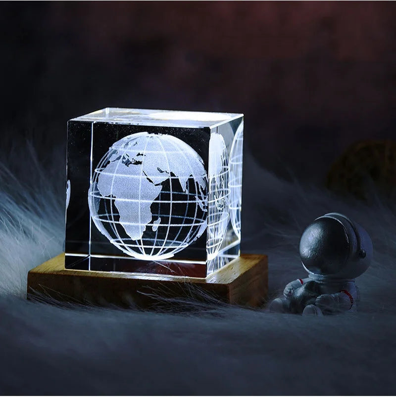 Crystal 3D Galaxy Starry Sky Cube 4/6 Cm Small Night Light Wooden Luminous Base