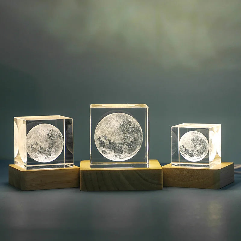 Crystal 3D Galaxy Starry Sky Cube 4/6 Cm Small Night Light Wooden Luminous Base