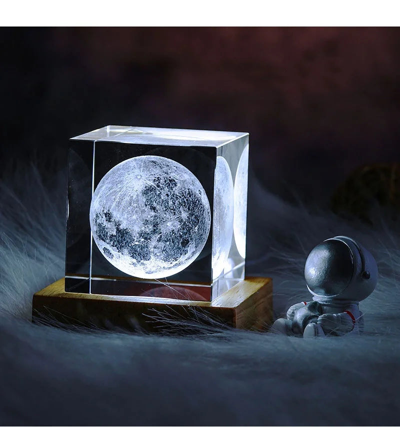 Crystal 3D Galaxy Starry Sky Cube 4/6 Cm Small Night Light Wooden Luminous Base