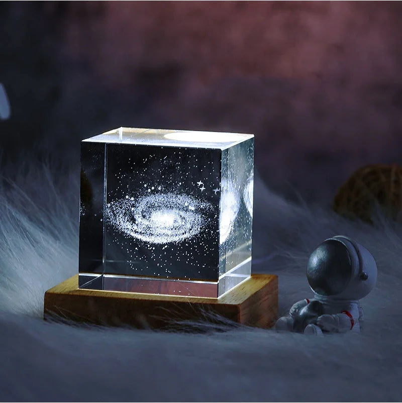 Crystal 3D Galaxy Starry Sky Cube 4/6 Cm Small Night Light Wooden Luminous Base