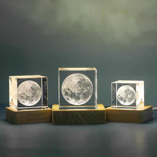 Crystal 3D Galaxy Starry Sky Cube 4/6 Cm Small Night Light  Wooden Luminous Base